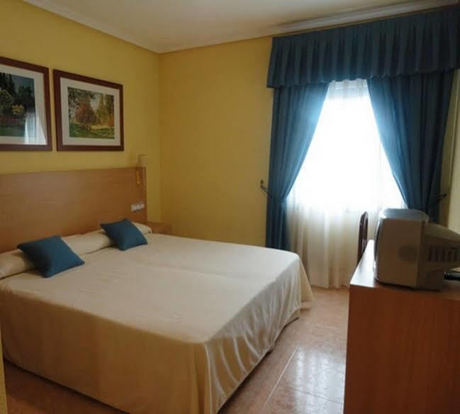 Hotel Mirador เบลีญา เด ซานอันโตนิโอ ภายนอก รูปภาพ